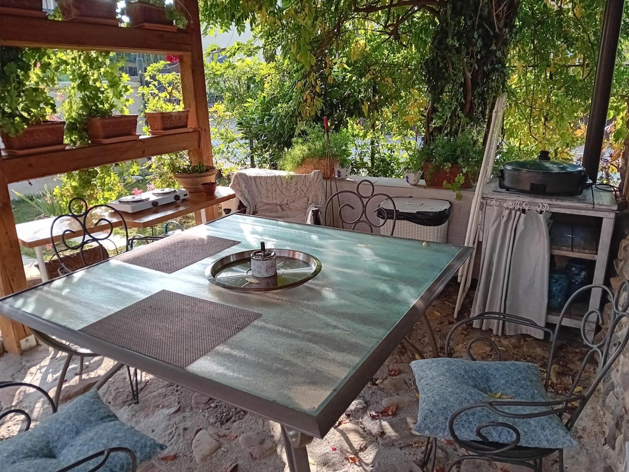 Rose Room 40M2 With Terrace 25M2 In Greeny Area For 4 Person Ljubljana Kültér fotó